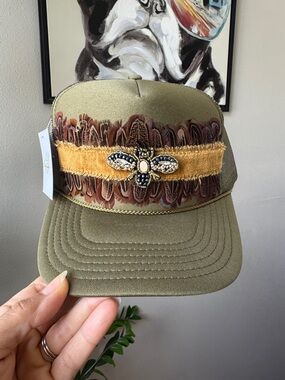 F3 Ribbon Bee & Feather Trucker Hat
